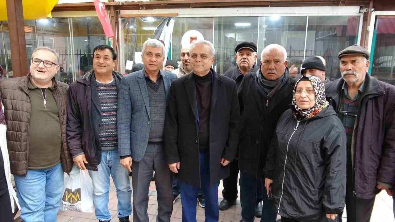 CHP'den İstifa Eden Hasan Ufuk Çakır AK Parti'ye Geçiyor