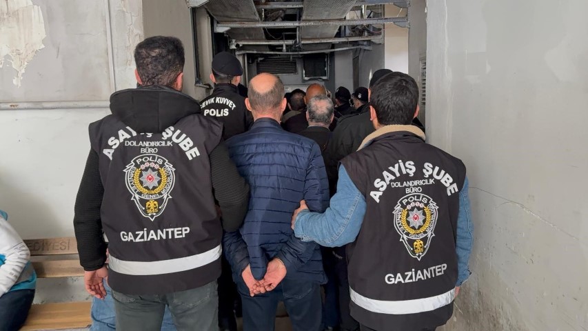 GAÜN'de 521 Milyonluk Vurgun: 7 Diplomalı Akademisyen Yakalandı