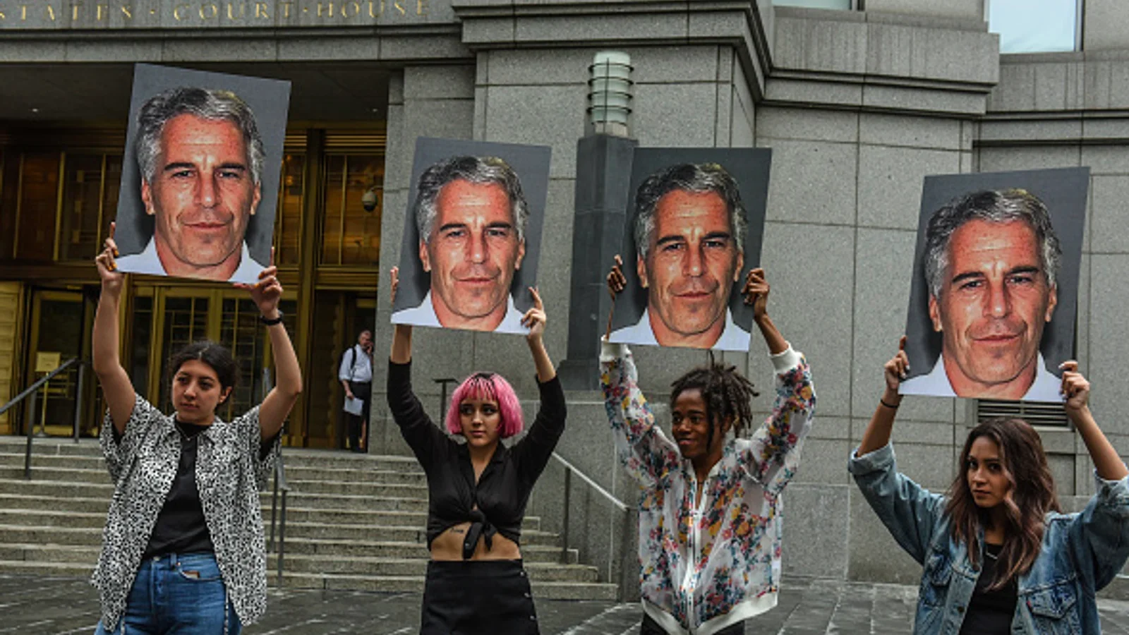 ABD’de Büyük Hesaplaşma: Trump Yönetimi Epstein Dosyalarını Açıklıyor!