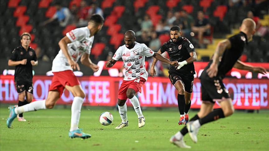 Samsunspor, hakem hatalarını TFF’ye bildireceklerini açıkladı