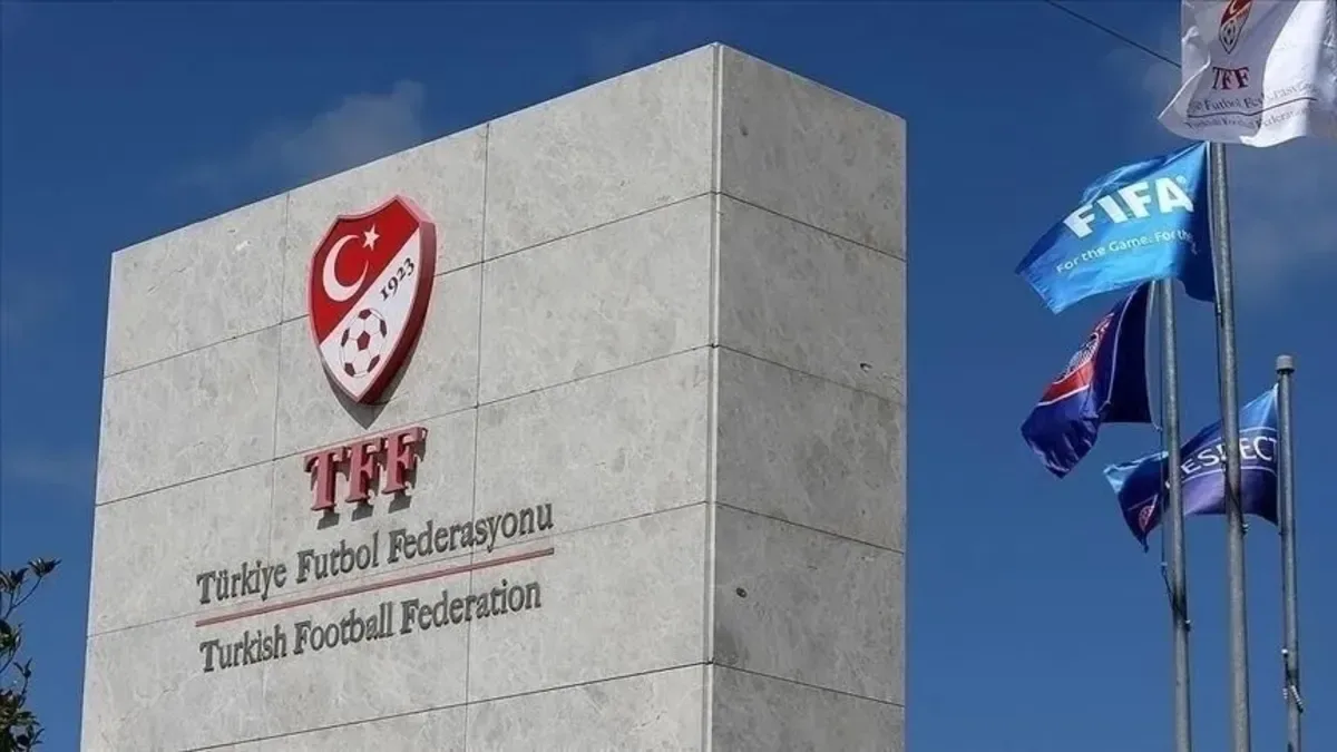 Fenerbahçe, Beşiktaş ve Trabzonspor'un Maçları Ertelenecek Mi?