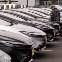 İthal otomobillerde yeni vergi düzenlemesi
