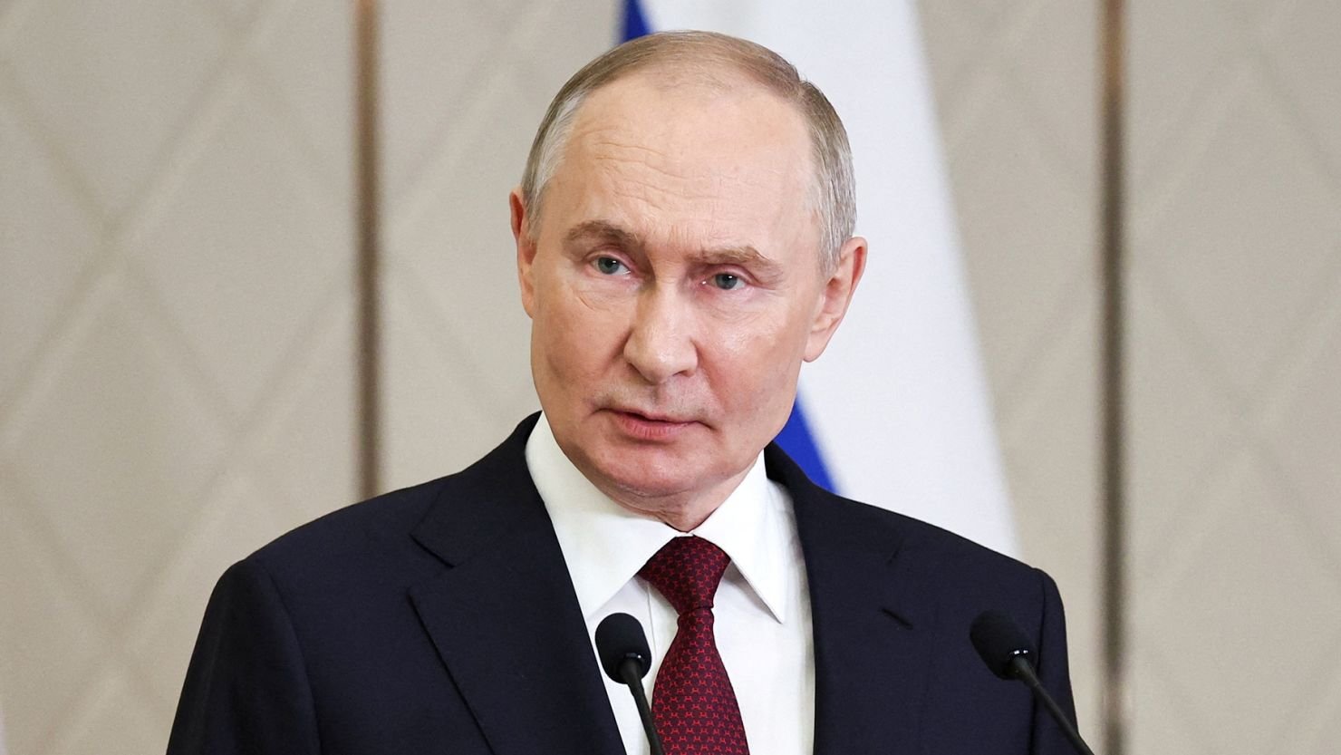 Putin'den Ukrayna'da Paskalya Ateşkesi Kararı