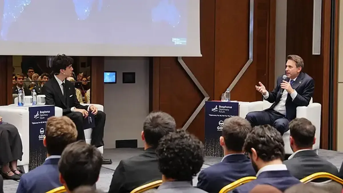 Ömer Tayyip Erdoğan sordu Bakan Bayraktar yanıtladı