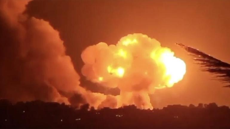 CANLI İsrail Lübnan'ı bombaladı: Füzeler ateşlendi!