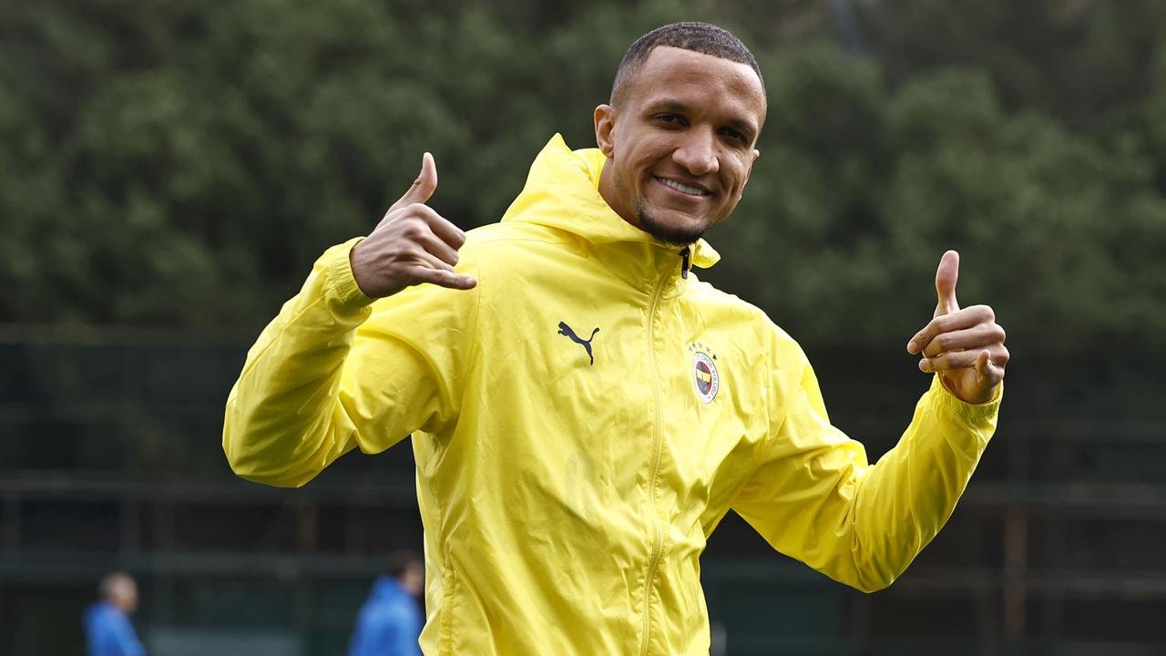 Fenerbahçe’de İlk Ayrılık Sinyali! Rodrigo Becao İçin Kolaylık Kararı
