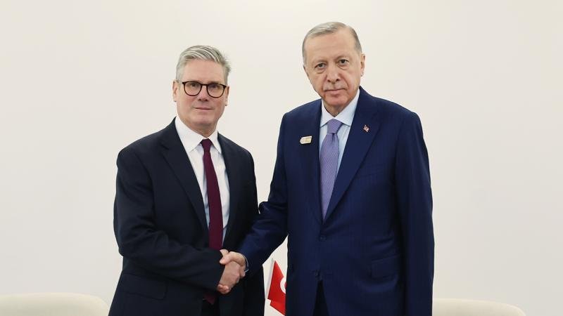 Cumhurbaşkanı Erdoğan, İngiltere Başbakanı Starmer ile görüştü